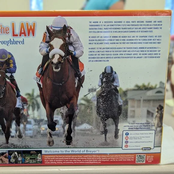 NIB Breyer Tiz the Law model horse - Picture 4 of 4